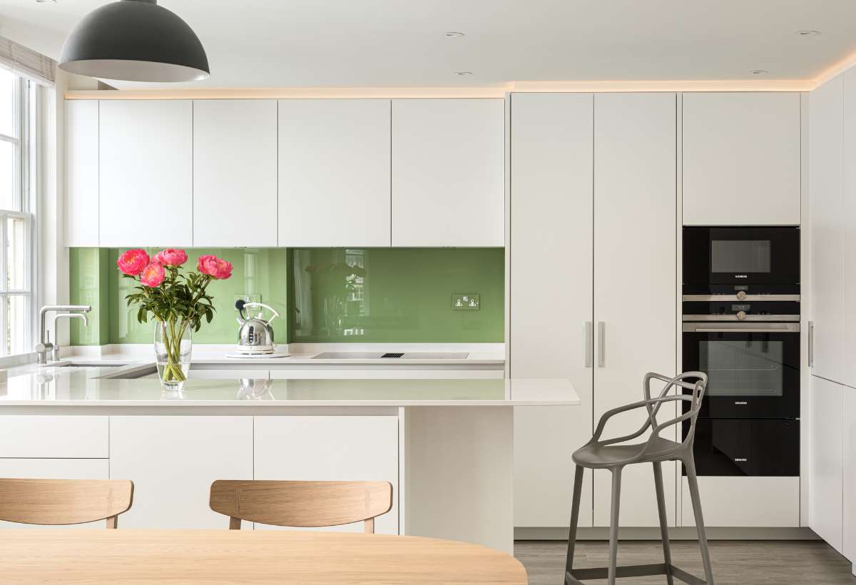 Mạnh mẽ và rực rỡ 3